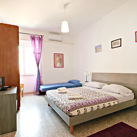 Scalini Di Trastevere Couette-café 2*