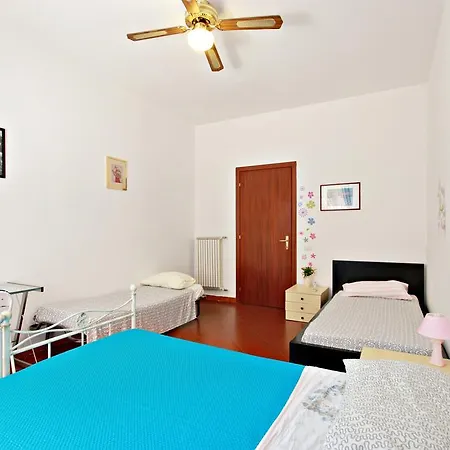 Scalini Di Trastevere 2*