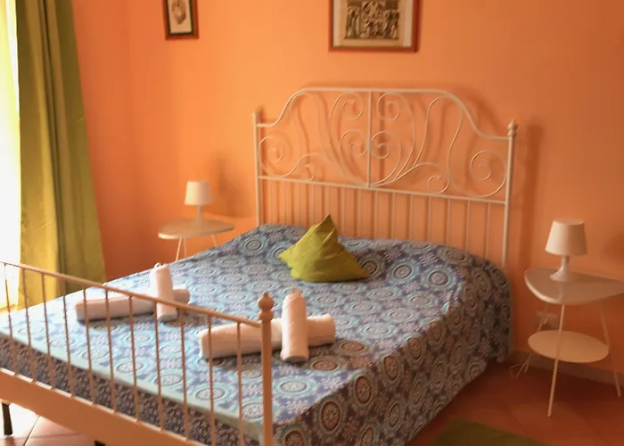 Scalini Di Trastevere 2*