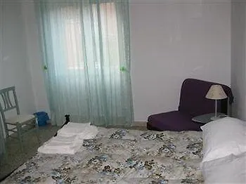 Scalini Di Trastevere 2*